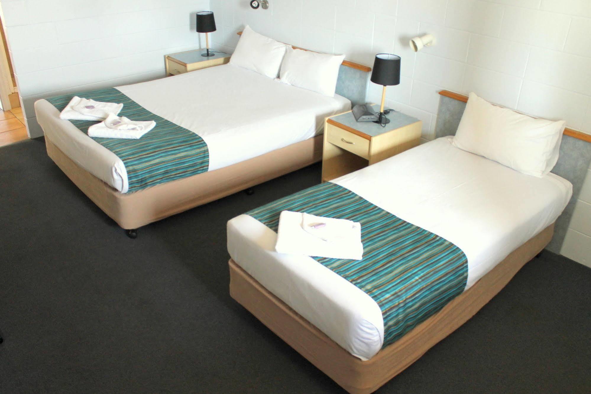 Rocky Glen Hotel Motel Gladstone Eksteriør billede