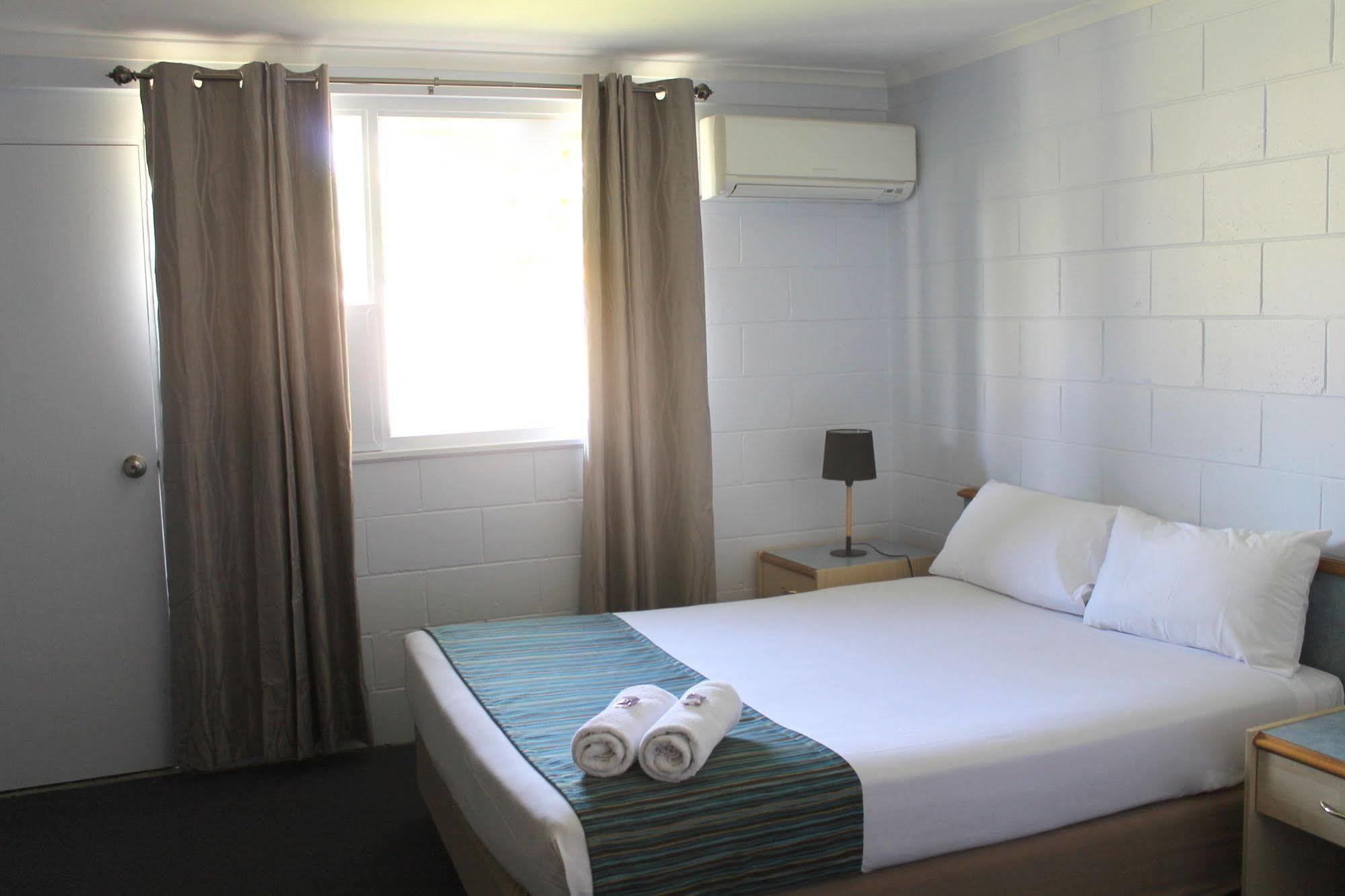 Rocky Glen Hotel Motel Gladstone Eksteriør billede